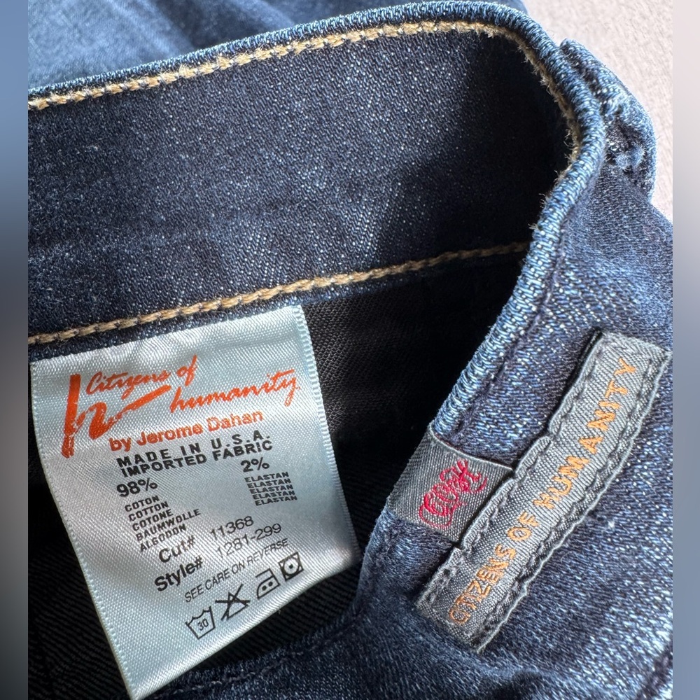 CITIZENS OF HUMANITY “Betty” Low Rise Bootcut Jeans Dark Wash | Size 26 - Picture 5 of 9
